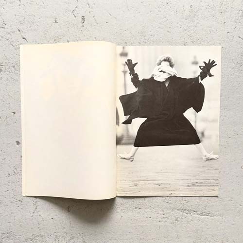 COMME des GARCONS N.80 le 5 Avril 1983 / Hans Feurer