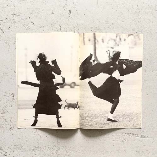 COMME des GARCONS N.80 le 5 Avril 1983 / Hans Feurer