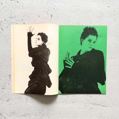 COMME des GARCONS N.84 le 10 Juillet 1984 / Peter Lindbergh